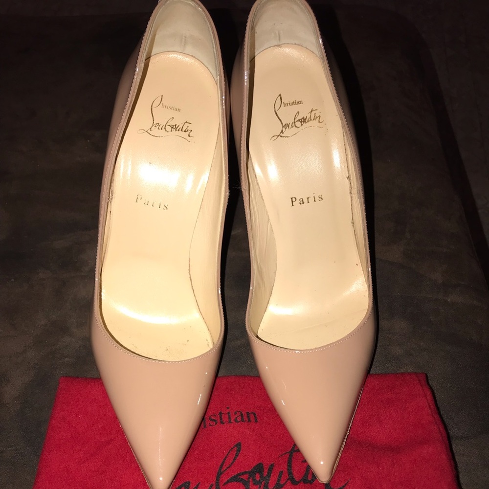 Christian Louboutin So Kate